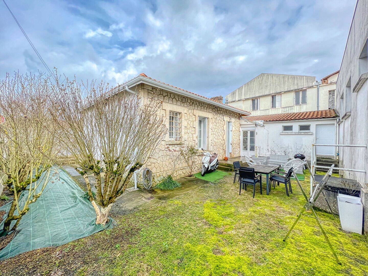 Maison 4 pièces 85 m² · à Royan · 85 m² · 1 050 €