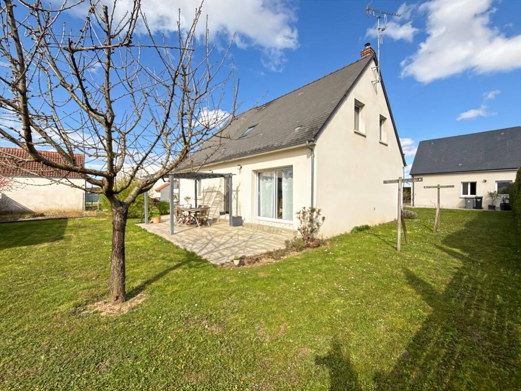 Maison 6 pièces 140 m² · à Saint-Denis-en-Val · 140 m² · 399 900 €