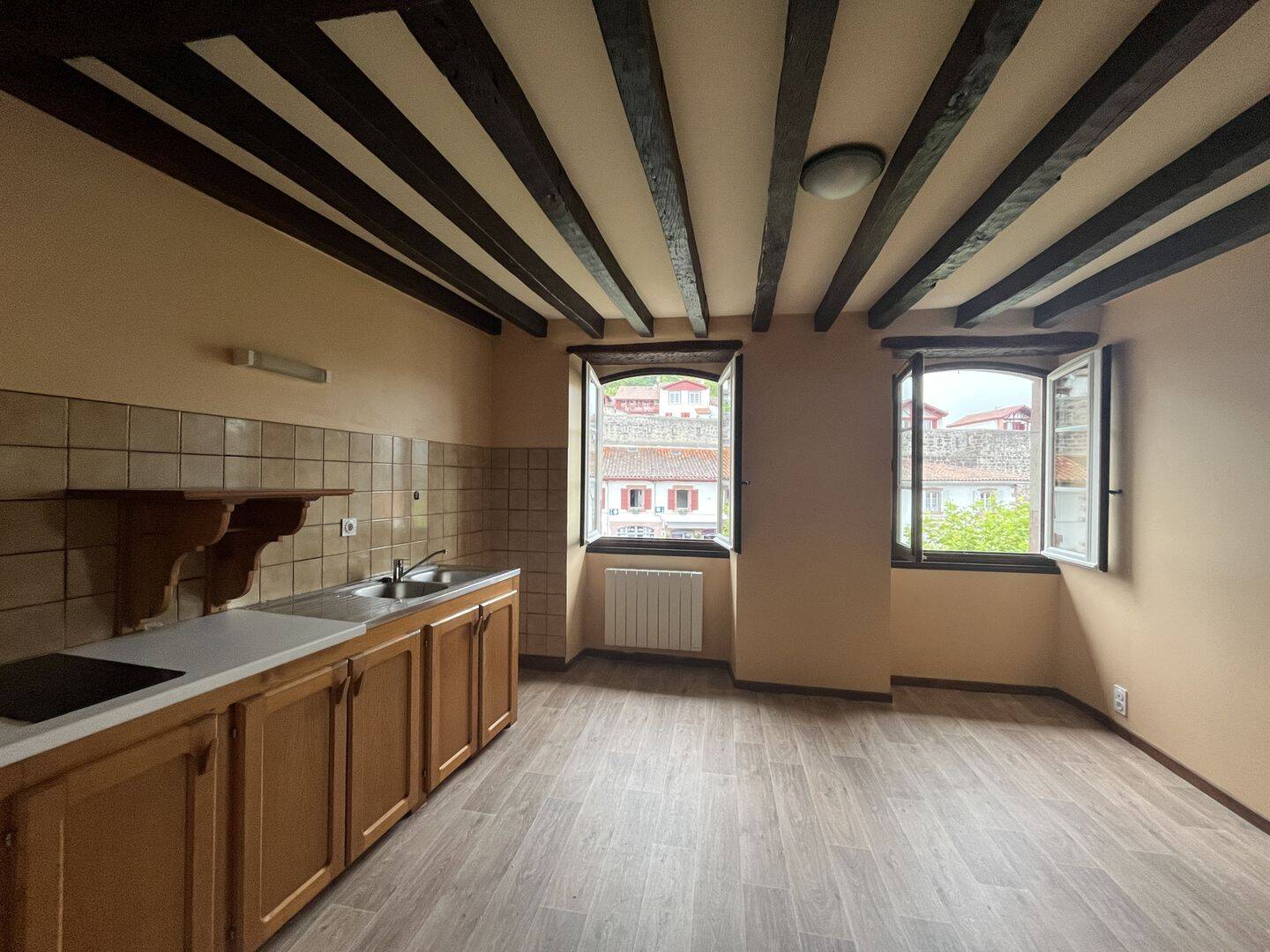 Appartement 3 pièces 41 m² · à Saint-Jean-Pied-de-Port · 41 m² · 410 €/mois