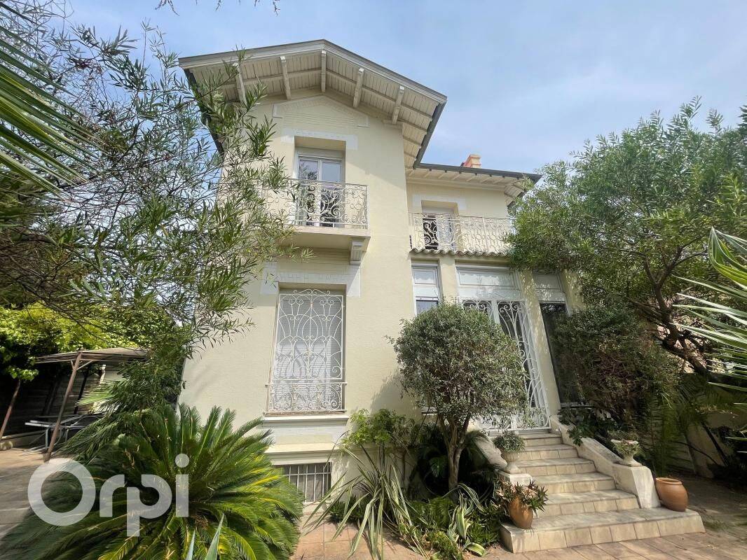 Maison 3 pièces 150 m² · à Saint-Raphaël · 150 m² · 1 099 000 €