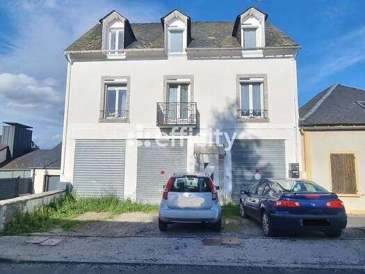 Immeuble à vendre 150 000 € 150 m² Sud Saint-Chély-d'Apcher 48200