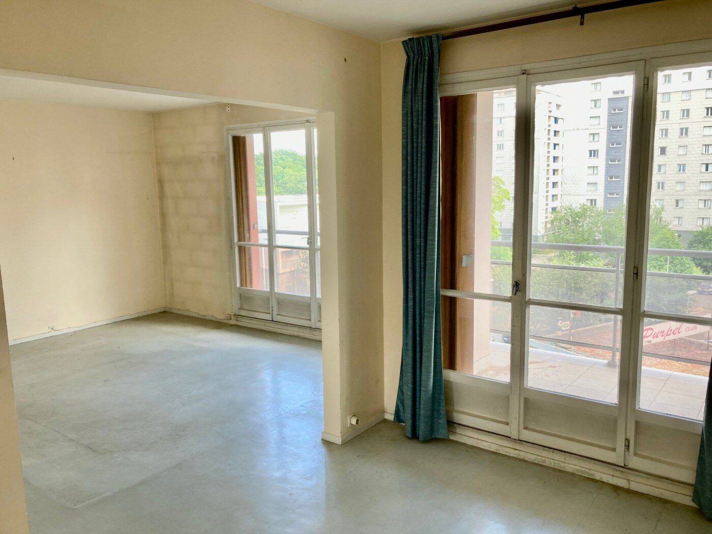 Appartement 4 pièces 77 m² · à Meudon · 77,1 m² · 210 000 €