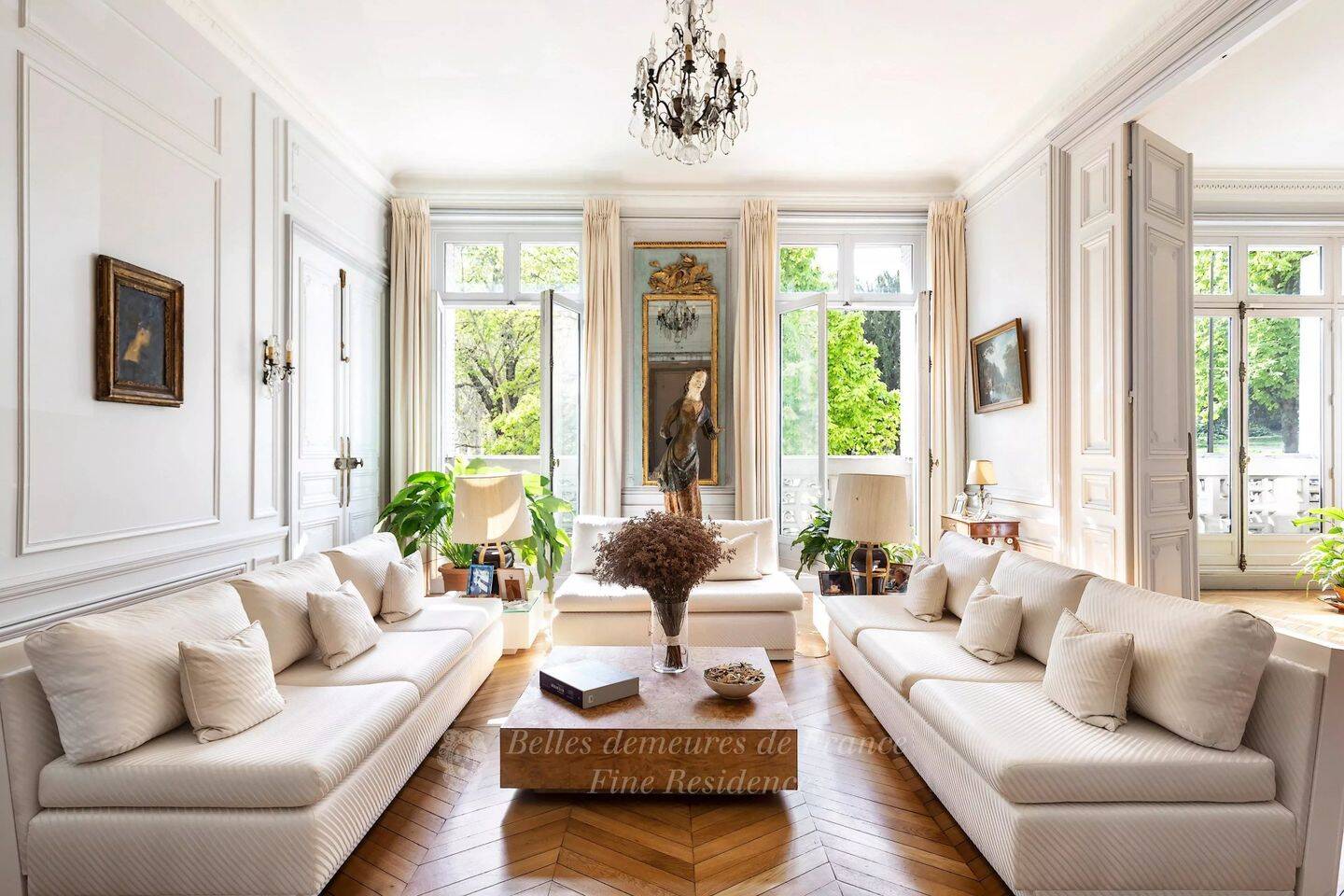 Appartement 6 pièces 224 m² · à Paris 16ème Arrondissement · 224 m² · 5 200 000 €