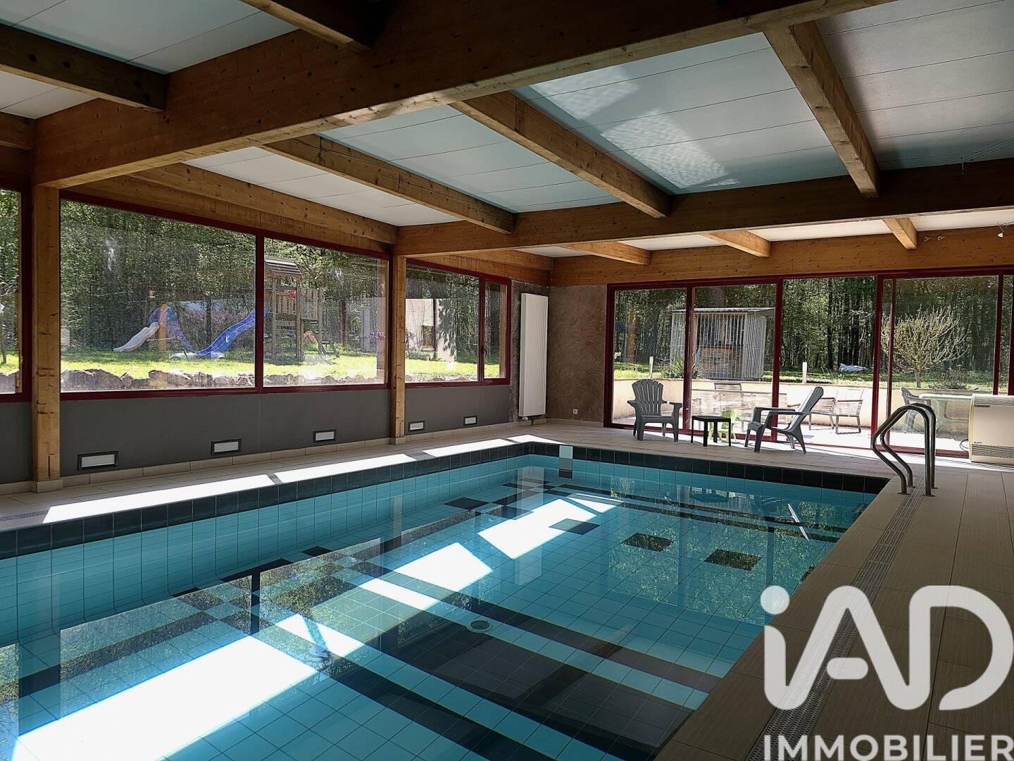 Maison 7 pièces 306 m² · à Vinzelles · 306 m² · 420 000 €