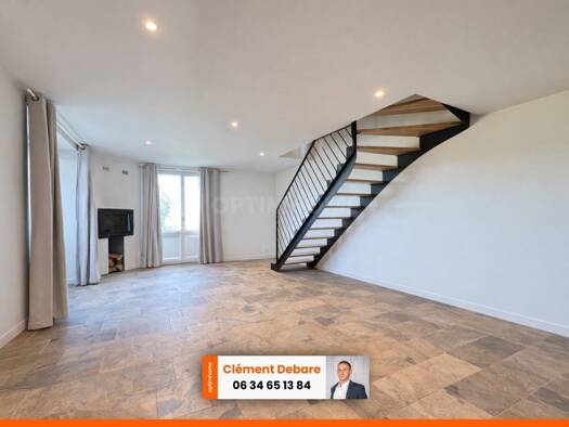 Maison à vendre 166 000 € 3 pièces 2 chambres 109 m² 11 328 m² de terrain Saint-Jean-de-Thouars 79100