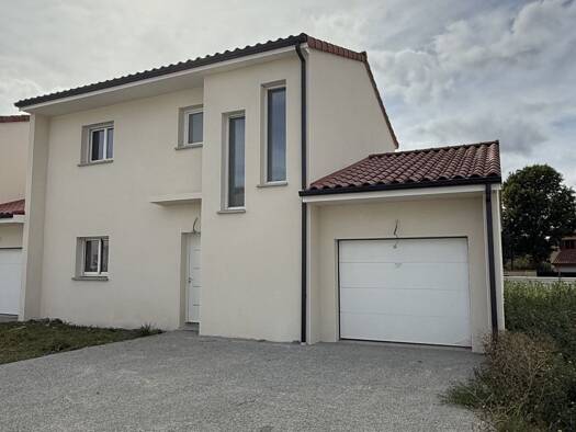 Terrain avec maison neuve à vendre 270 000 € 4 pièces 3 chambres 113 m² 345 m² de terrain Saint-Beauzire 63360