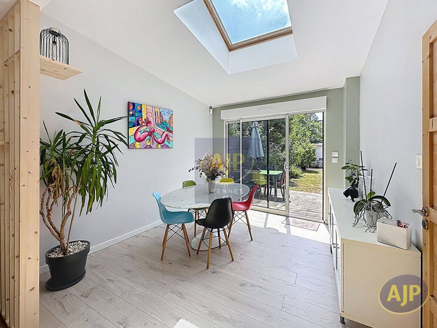 Maison 5 pièces 109 m² · à Rennes · 108,6 m² · 574 000 €