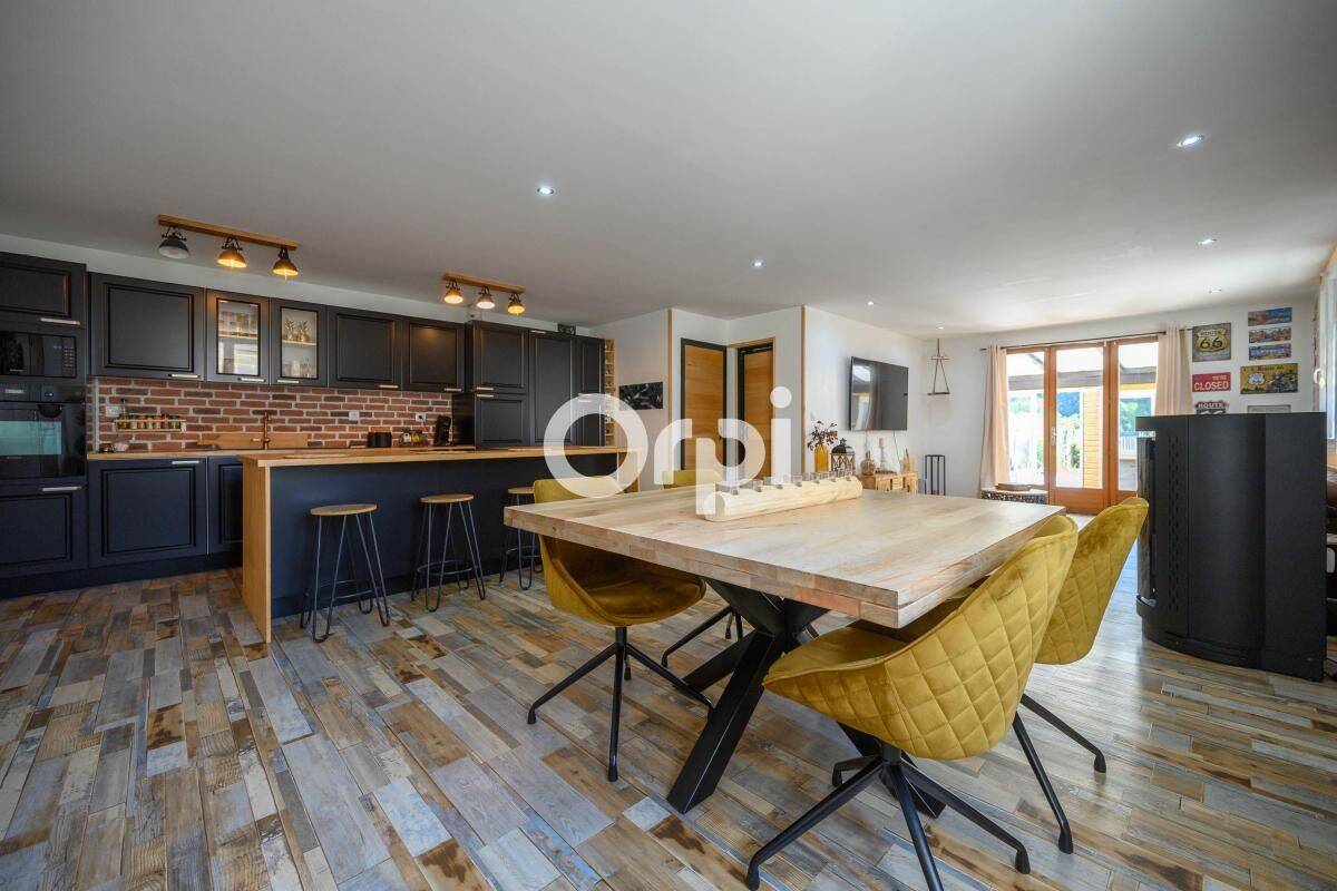 Maison 4 pièces 120 m² · à Beuvrages · 120 m² · 229 000 €