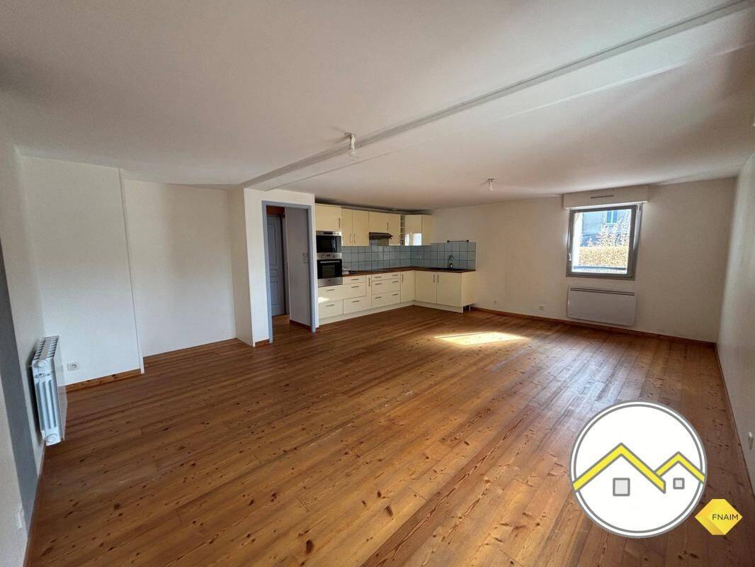 Appartement 4 pièces 73 m² · à Châteaubriant · 73 m² · 737 €/mois