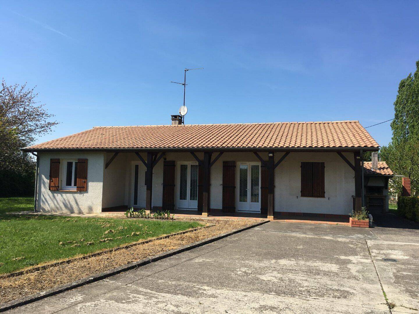 Maison 5 pièces 105 m² · à Le Temple-sur-Lot · 105 m² · 240 000 €
