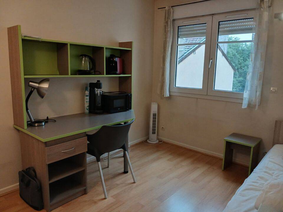 Appartement 1 pièce 18 m² · à Lyon 7ème Arrondissement · 18 m² · 590 €