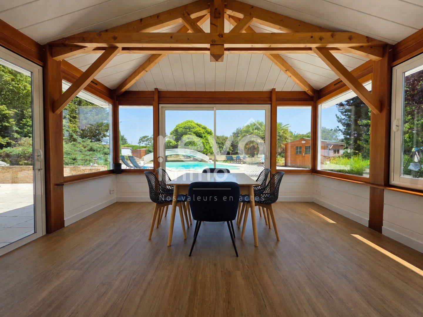 Maison 5 pièces 140 m² · à Saint-Colomban · 140 m² · 406 000 €