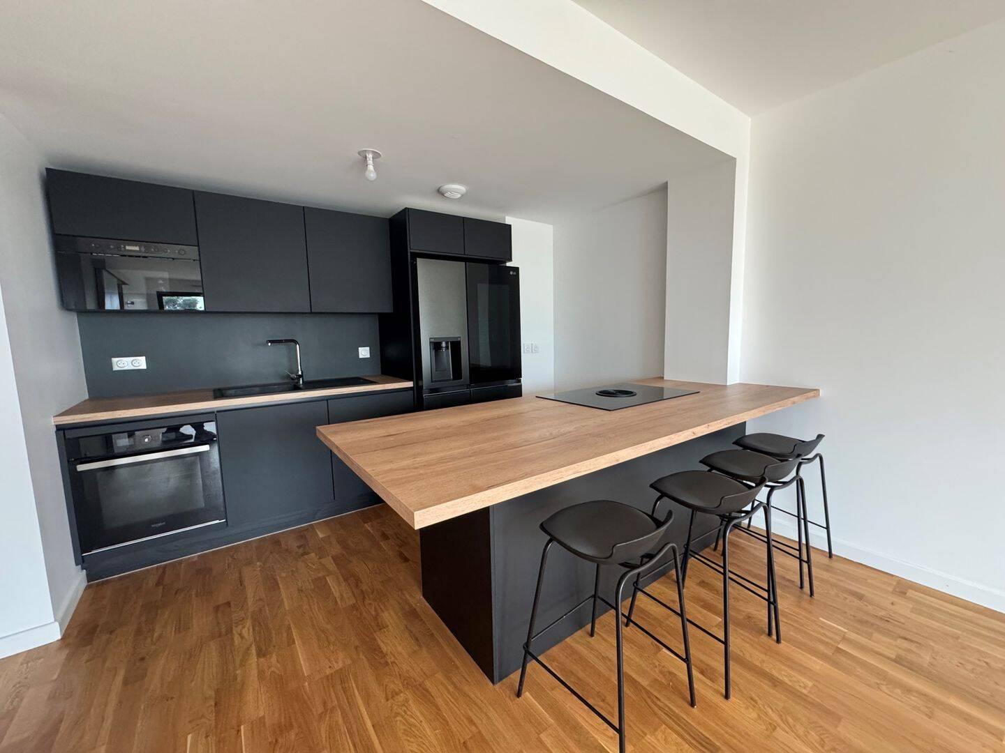 Appartement 2 pièces 55 m² · à Saint-Cyr-au-Mont-d'Or · 54,9 m² · 880 €