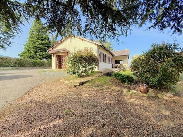 Maison à vendre 550 000 € 4 pièces 3 chambres 131 m² 1 530 m² de terrain Vaugneray 69670