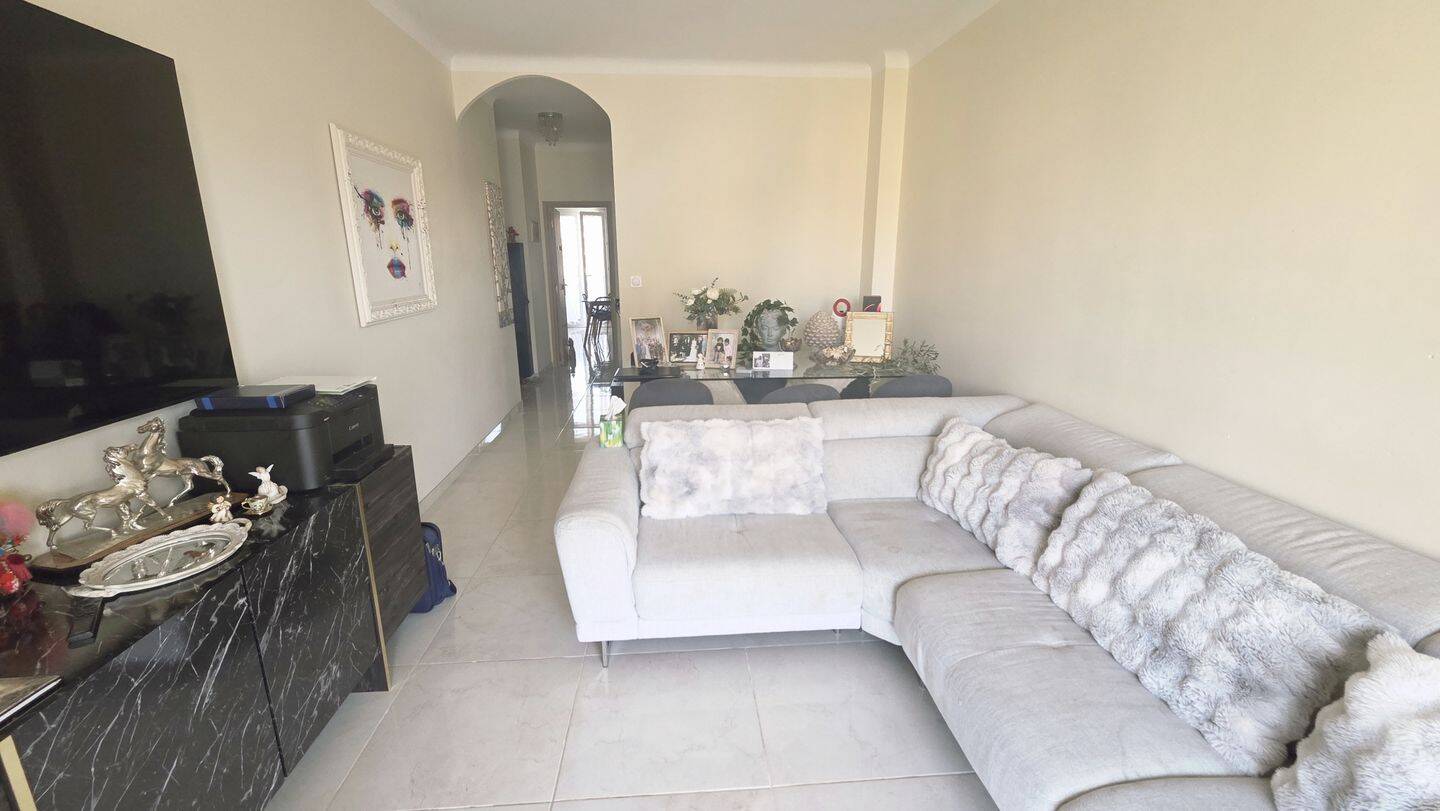 Appartement 3 pièces 67 m² · à Nice · 66,6 m² · 269 000 €