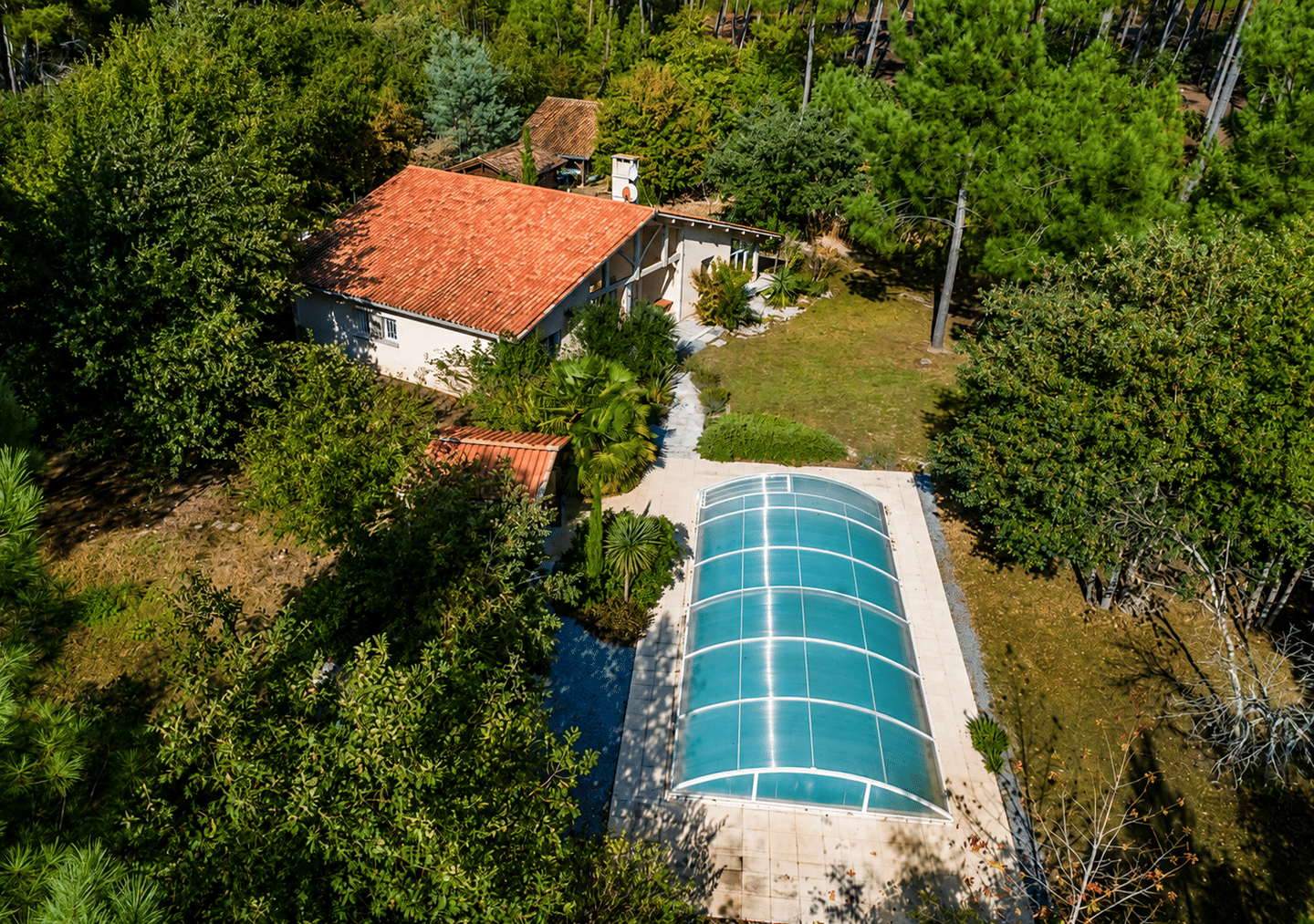 Maison 6 pièces 147 m² · à Lugos · 147 m² · 355 000 €
