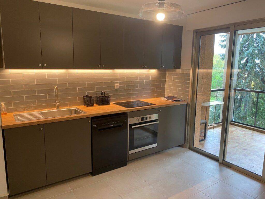 Appartement 4 pièces 113 m² · à Lyon 4ème Arrondissement · 113 m² · 1 989 €/mois
