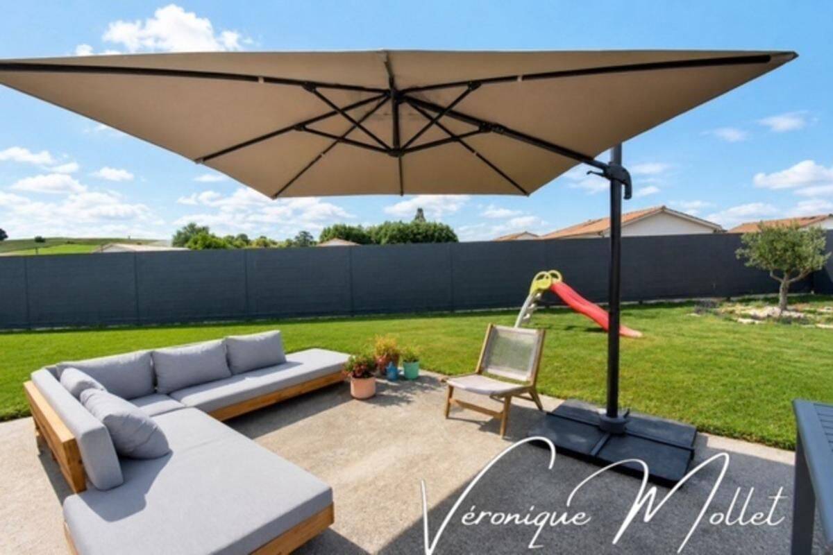 Maison 5 pièces 106 m² · à Béguey · 106 m² · 315 000 €