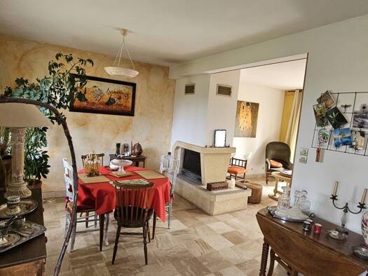 Maison à vendre 270 000 € 5 pièces 2 chambres 78,8 m² 737 m² de terrain La Ville-aux-Dames 37700