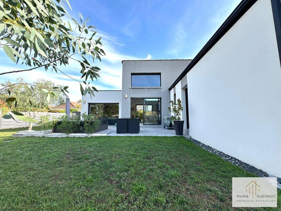 Maison 5 pièces 130 m² · à Basse-Goulaine · 130 m² · 564 000 €