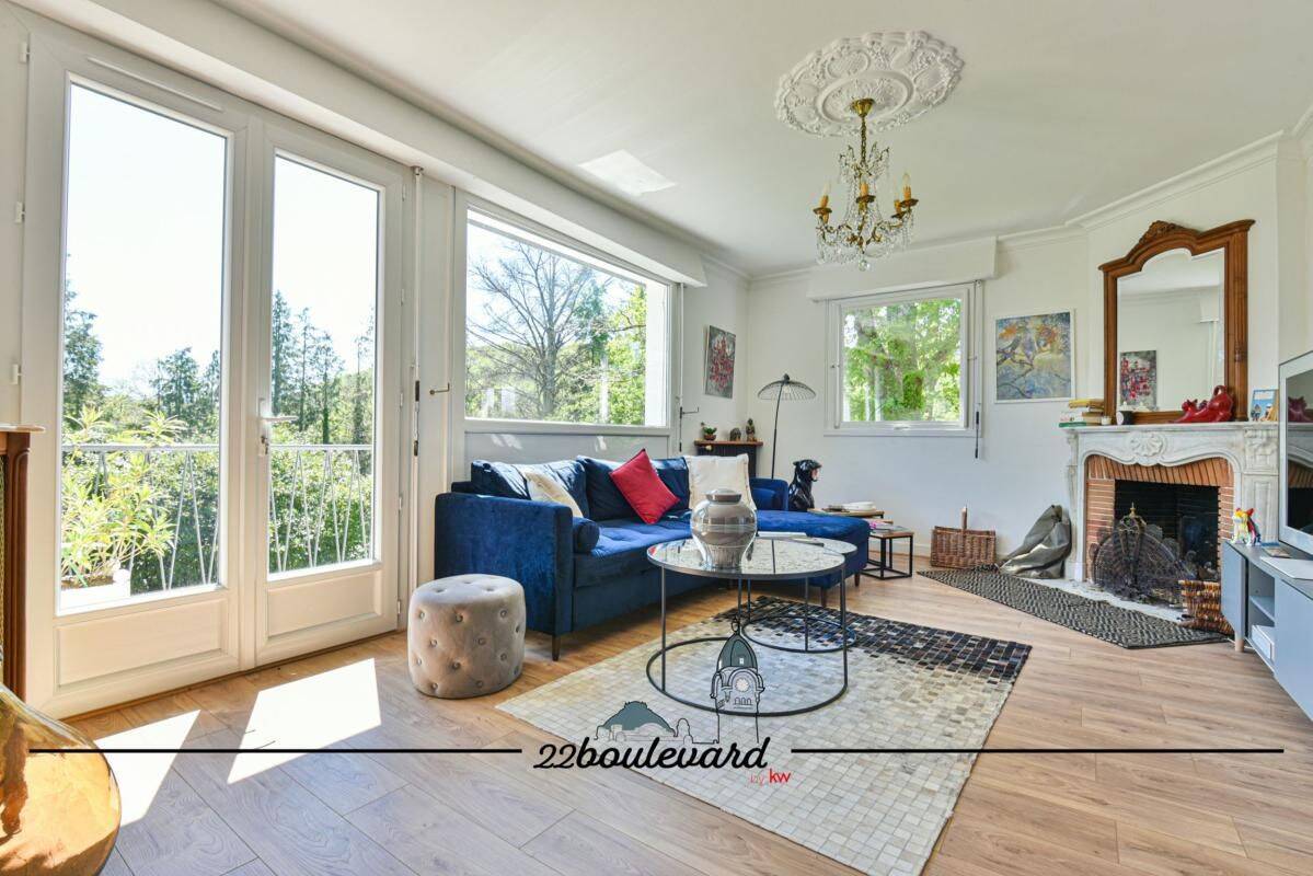 Maison 7 pièces 220 m² · à Condat-sur-Vienne · 220 m² · 259 900 €