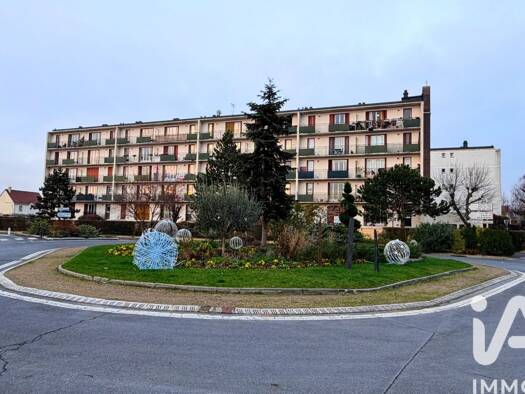 Appartement à vendre 170 000 € 3 pièces 2 chambres 60,9 m² Étage 1/3 Deuil-Montmagny Deuil-la-Barre 95170
