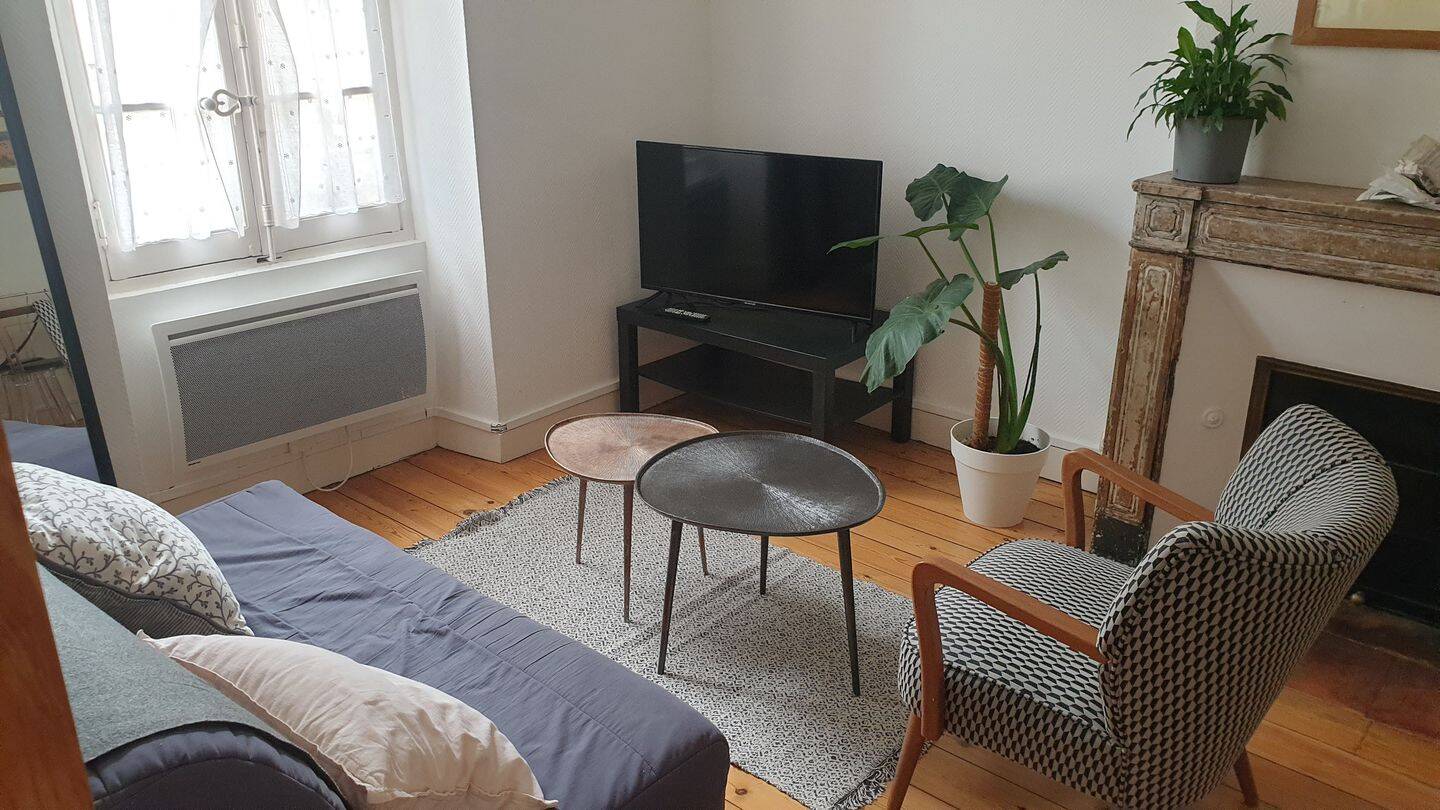 Appartement 2 pièces 48 m² · à Bordeaux · 48 m² · 1 230 €