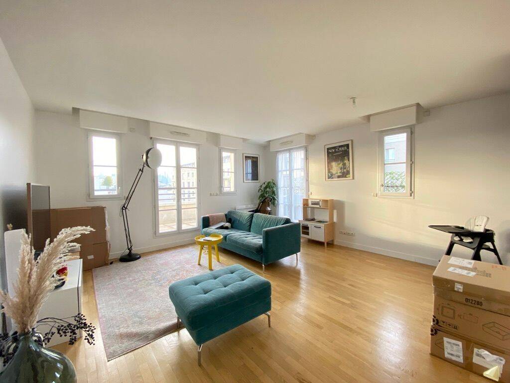 Appartement 3 pièces 73 m² · à Colombes · 73 m² · 1 600 €