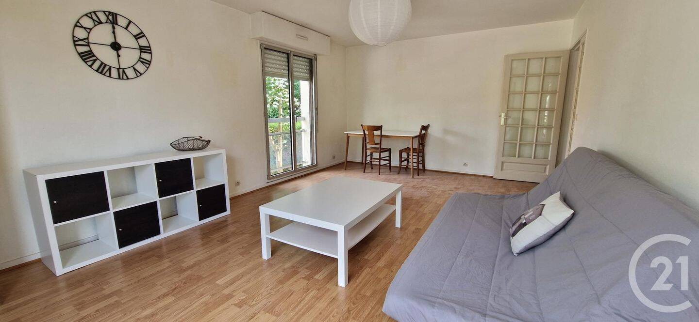 Appartement 1 pièce 36 m² · à Bures-sur-Yvette · 36 m² · 807 €