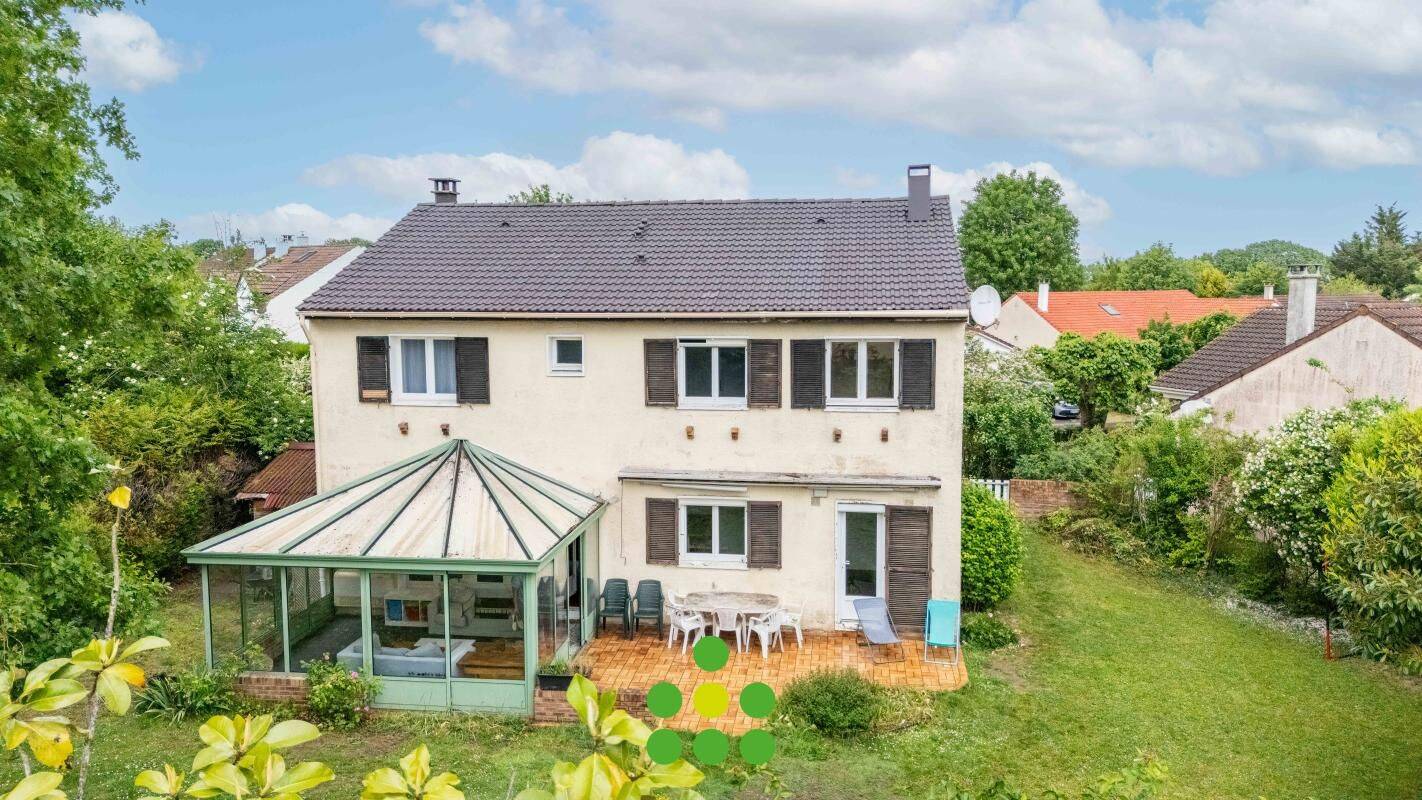Maison 8 pièces 171 m² · à Épône · 171 m² · 430 000 €