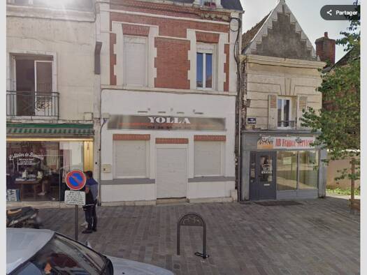 Immeuble mixte à vendre 394 000 € 294 m² Faiencerie Gien 45500