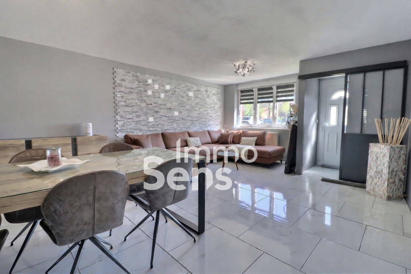 Maison 5 pièces 115 m² · à Wattrelos · 115 m² · 262 000 €