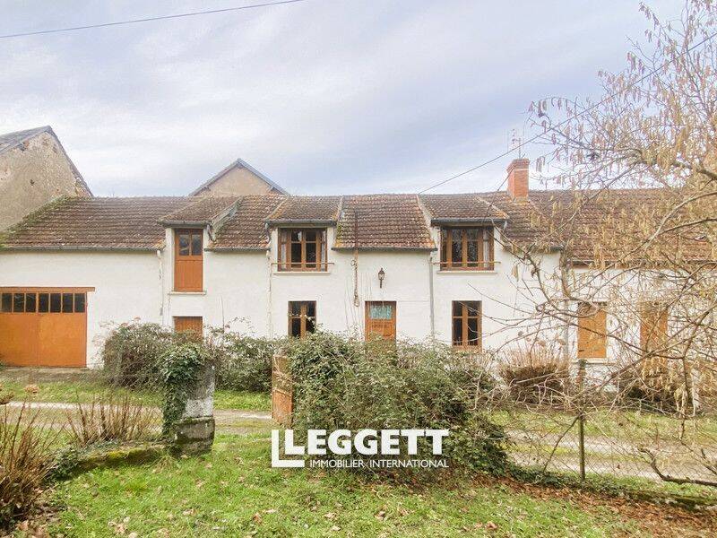 Maison 6 pièces 108 m² · à Saint-Désiré · 108 m² · 69 600 €