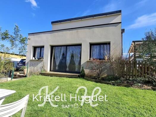 Maison à vendre 282 000 € 7 pièces 5 chambres 126 m² 420 m² de terrain Mairie-Kerzourat-Kerven Landivisiau 29400