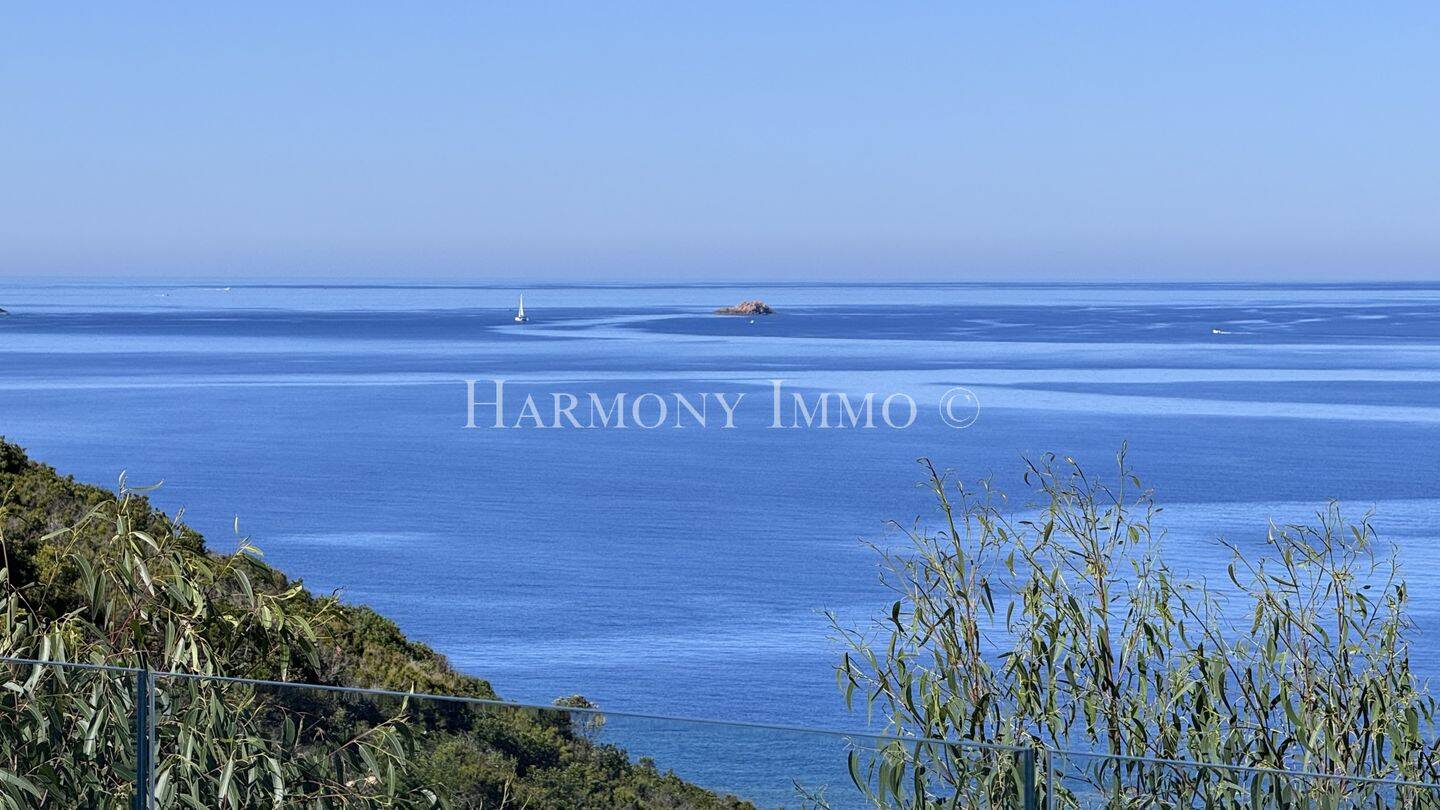 Maison 5 pièces 250 m² · à Ajaccio · 250 m² · 1 490 000 €