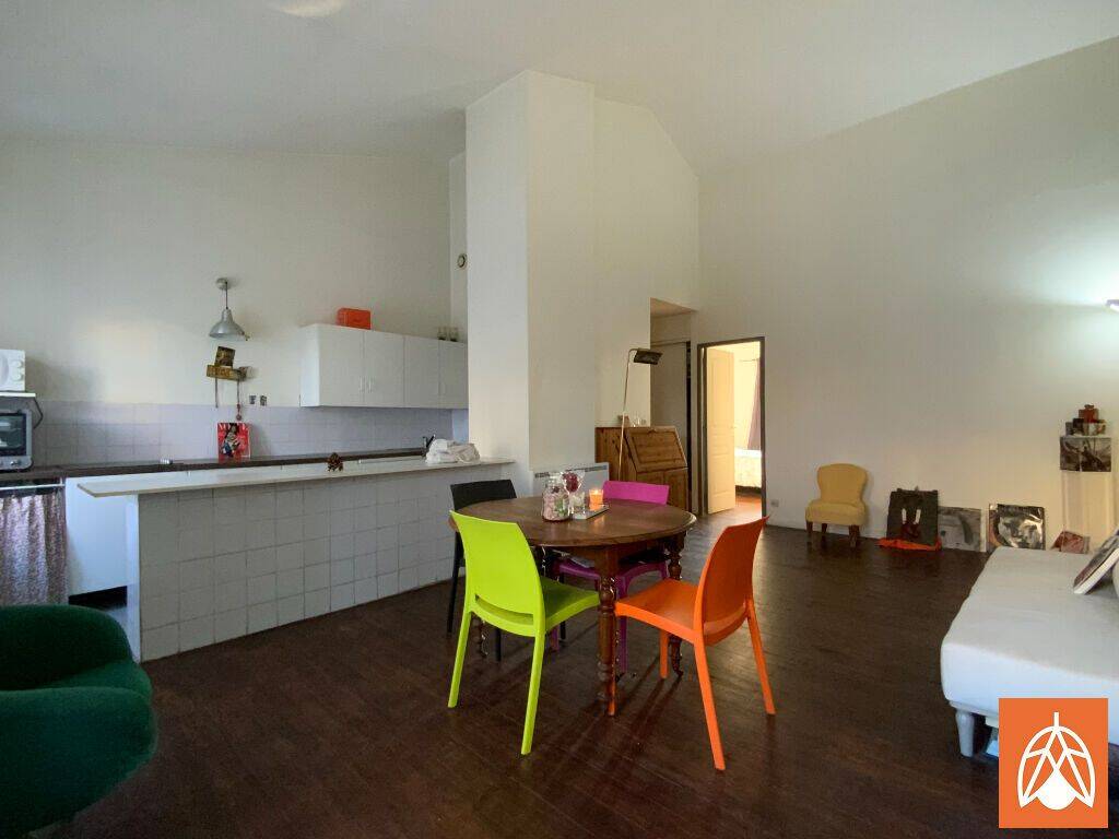 Appartement 2 pièces 55 m² · à Salon-de-Provence · 54,5 m² · 779 €