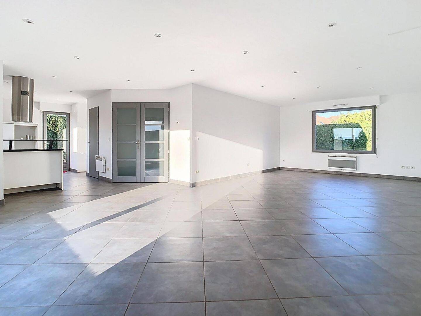 Maison 5 pièces 111 m² · à Saméon · 110,5 m² · 1 200 €