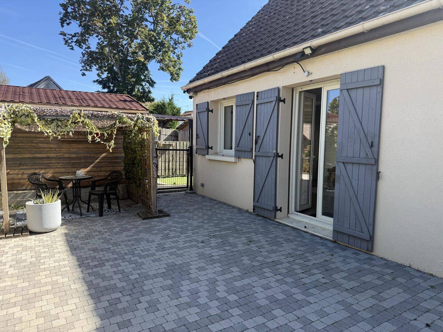 Maison 5 pièces 100 m² · à Gazeran · 100 m² · 269 500 €