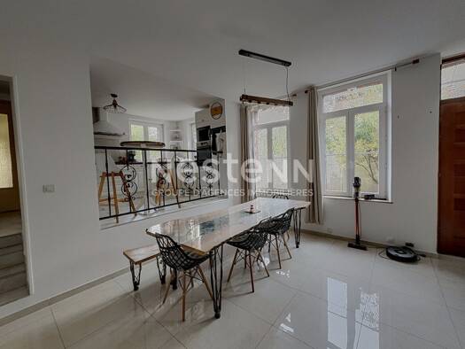Maison à vendre 175 000 € 6 pièces 4 chambres 127 m² 236 m² de terrain La Fère 02800