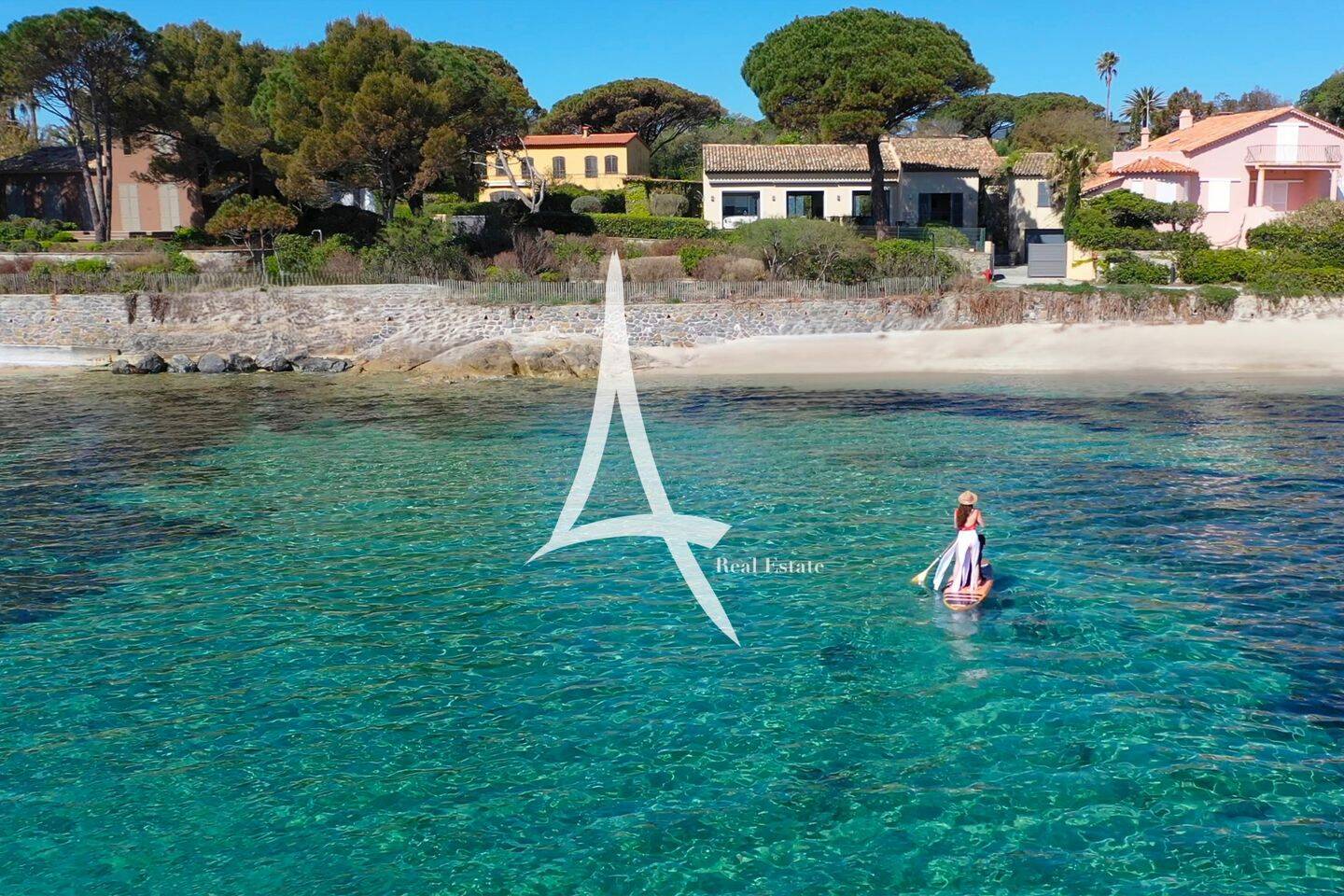 Maison 6 pièces 270 m² · à Grimaud · 270 m² · 9 950 000 €