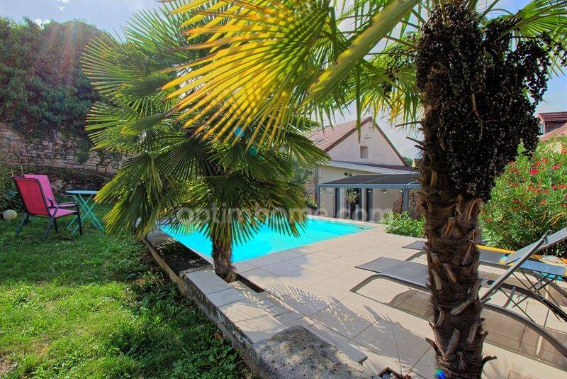 Maison 6 pièces 160 m² · à Dole · 160 m² · 360 000 €