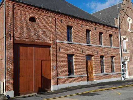 Maison à vendre 290 000 € 6 pièces 4 chambres 330 m² 2 962 m² de terrain Preux-au-Bois 59288
