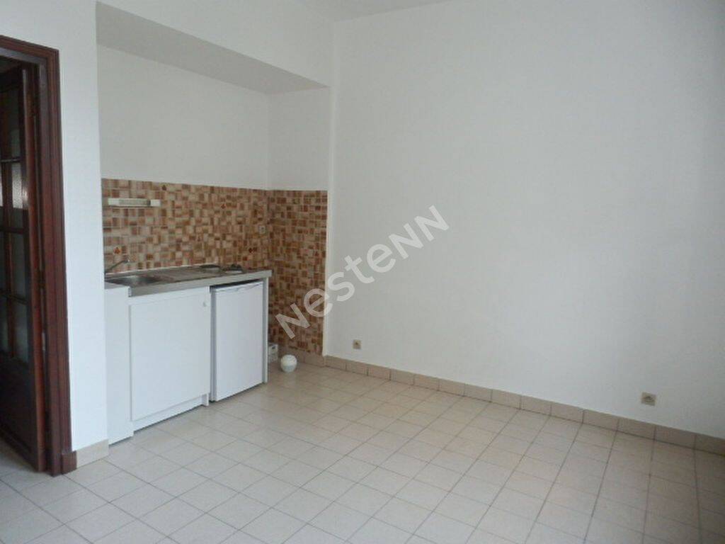 Appartement 1 pièce 17 m² · à Loches · 17 m² · 250 €