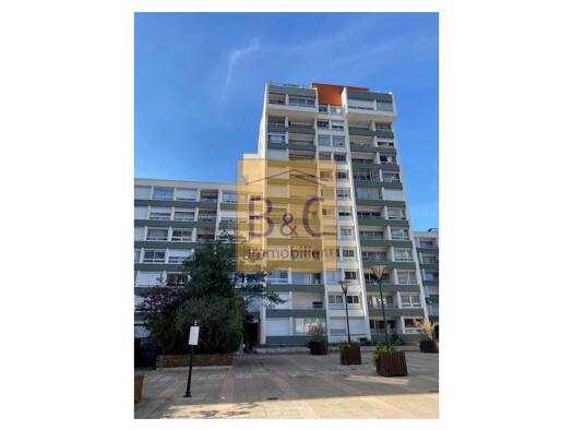 Appartement à vendre 257 000 € 4 pièces 2 chambres 73,4 m² Étage 11/18 Le Petit Lac Saint-Gratien 95210