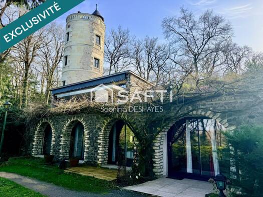 Maison à vendre 465 000 € 8 pièces 4 chambres 180 m² 8 459 m² de terrain Saint Hilaire Ouest Saumur 49400
