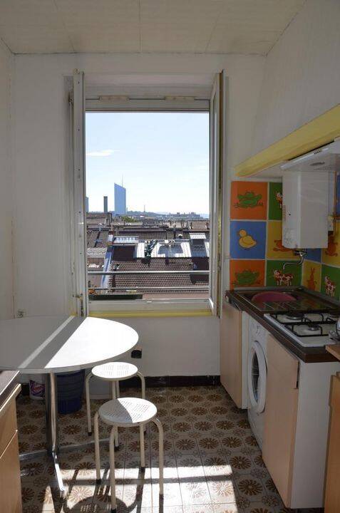 Appartement 3 pièces 46 m² · à Villeurbanne · 46 m² · 825 €