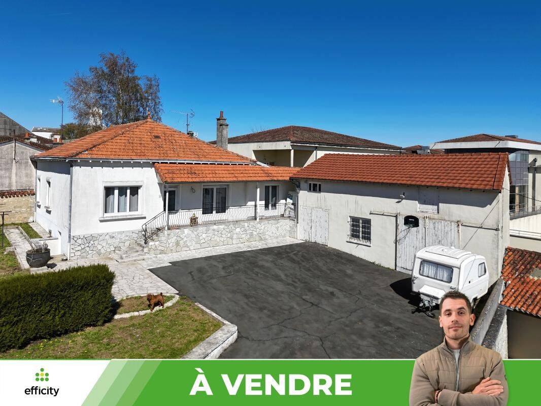 Maison 5 pièces 133 m² · à Civray · 133 m² · 174 500 €
