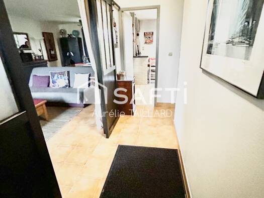 Maison de plain-pied à vendre 194 000 € 4 pièces 2 chambres 73 m² 1 348 m² de terrain Villorceau 45190