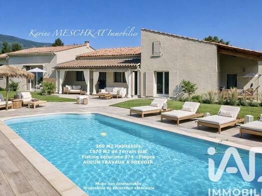 Maison à vendre 599 000 € 21 pièces 10 chambres 360 m² 1 567 m² de terrain Châteauneuf-Val-Saint-Donat 04200