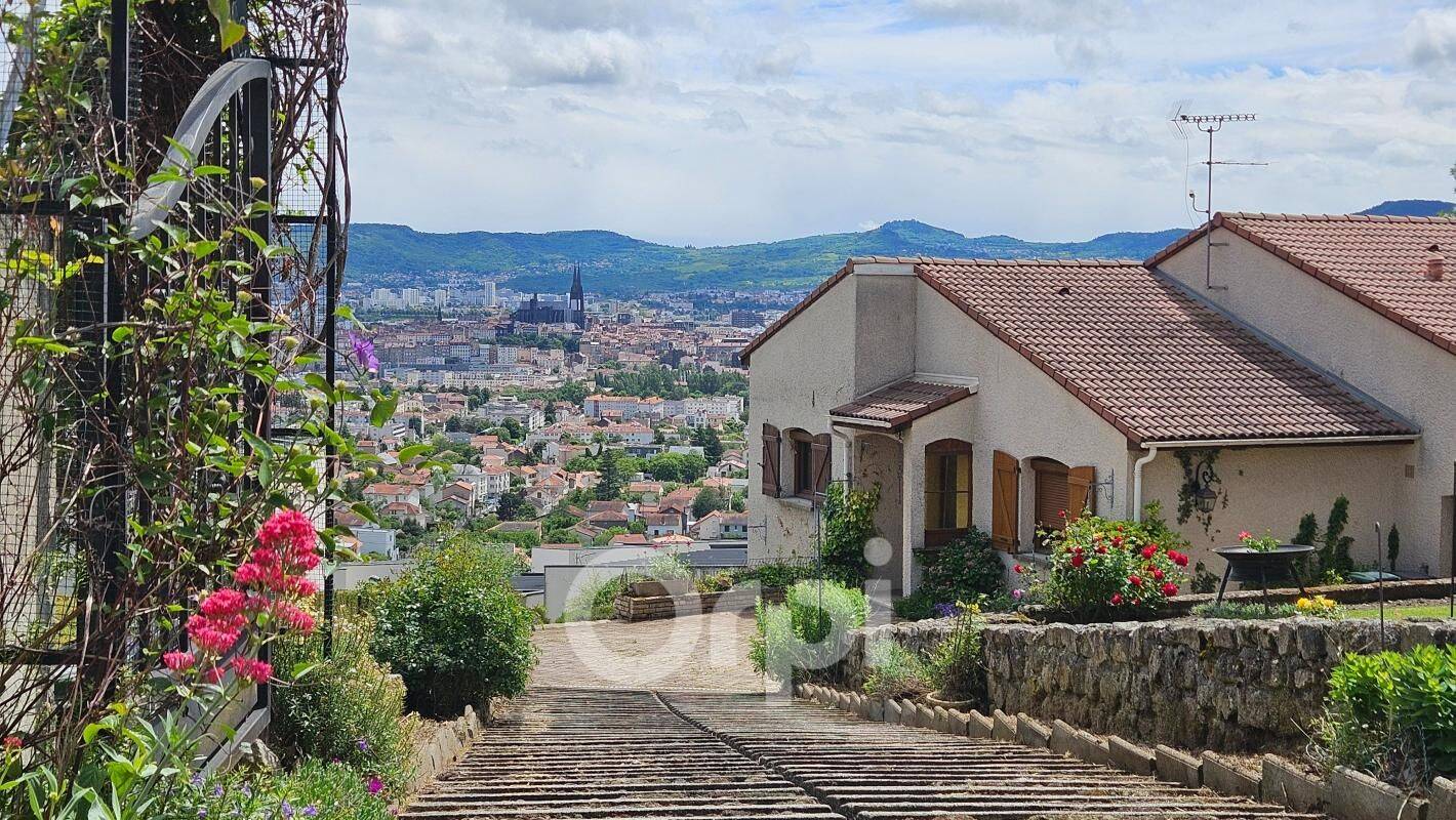 Maison 4 pièces 127 m² · à Clermont-Ferrand · 126,5 m² · 349 900 €